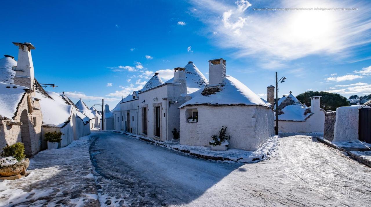 Trullo Monte Santo 50 Bed & Breakfast Alberobello Exterior photo